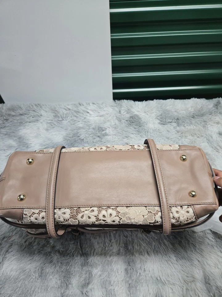 Valentino Garavani Women's Leather Tote Bag Brown Flower Lace - Image 2 of 4