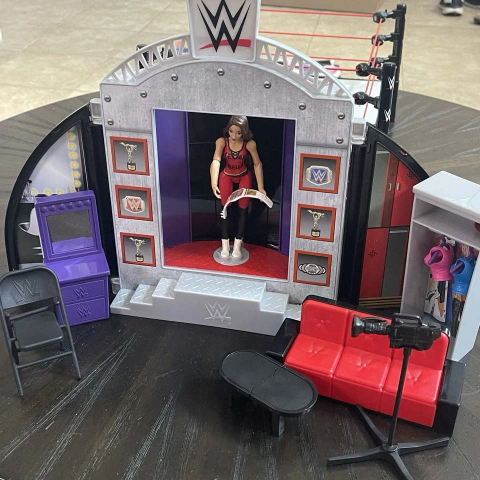 WWE Superstars Ultimate Entrance Backstage Juego Nikki Bella Figura Anillo RAW Foto 3 de 4