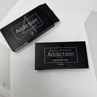 Younique Moodstruck Eye Shadow Palette Addiction 4 Discontinued BNIB Authentic