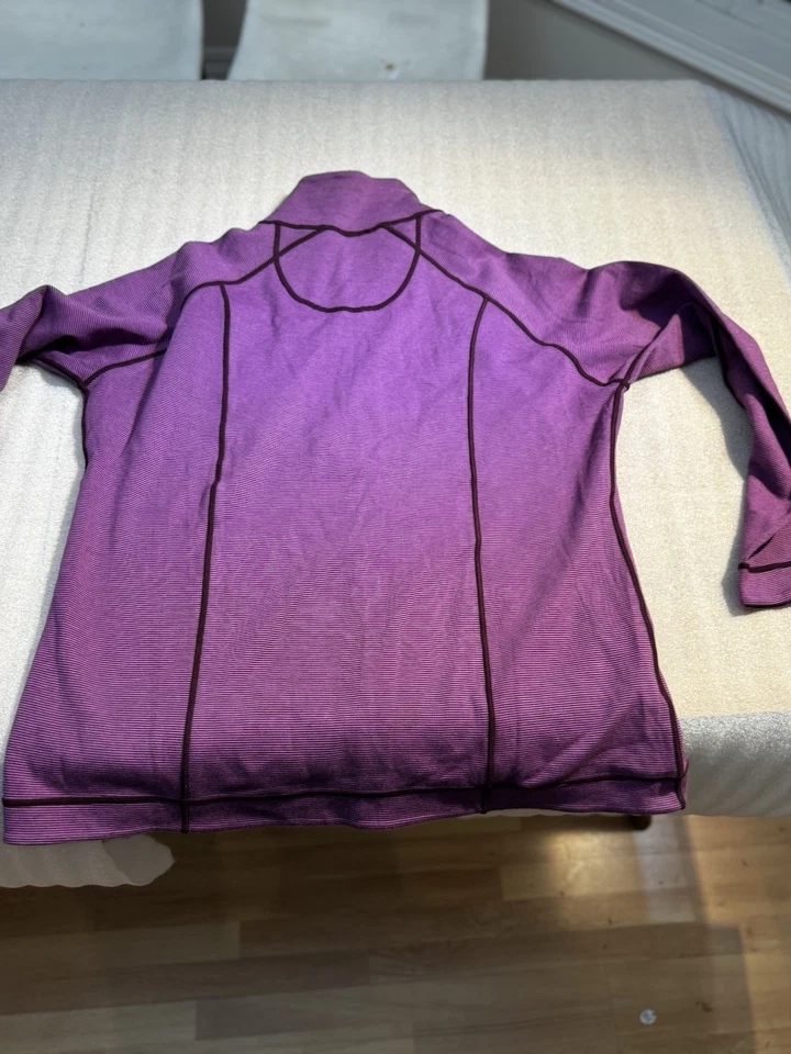 Chaqueta atlética Danskin para mujer cremallera completa púrpura a rayas rendimiento Top mediano Foto 2 de 4