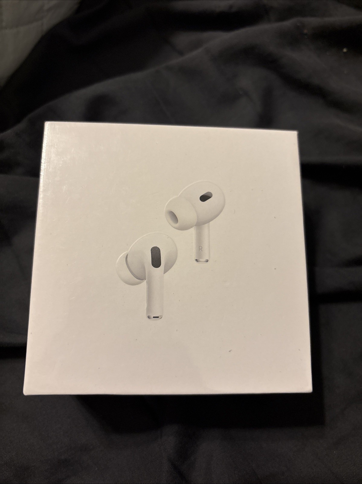 Wireless AirPods with crystal clear sound and long battery life-image