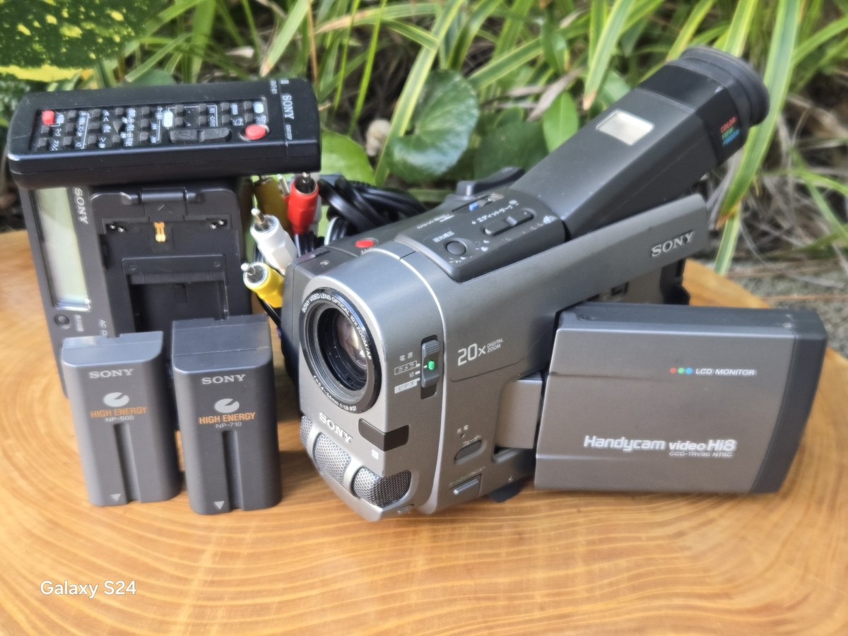 SONY VideoHi8Handycam CCD-TRV90 ⑧ 【公式通販】