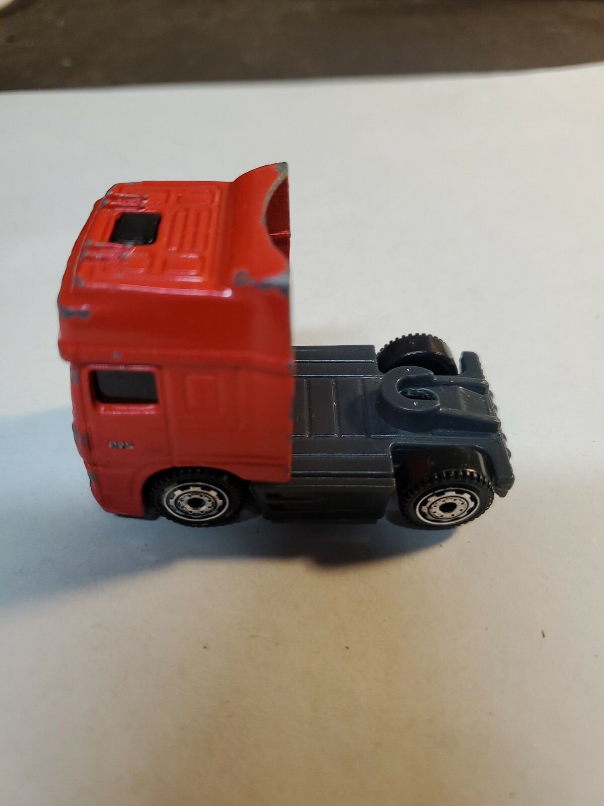 Picture 3 of 5