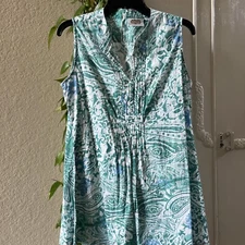 Women’s Blouse Med Collection Etc