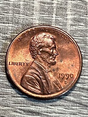 1990 D Lincoln Memorial small cent.  DDO, DDR, VF Condition