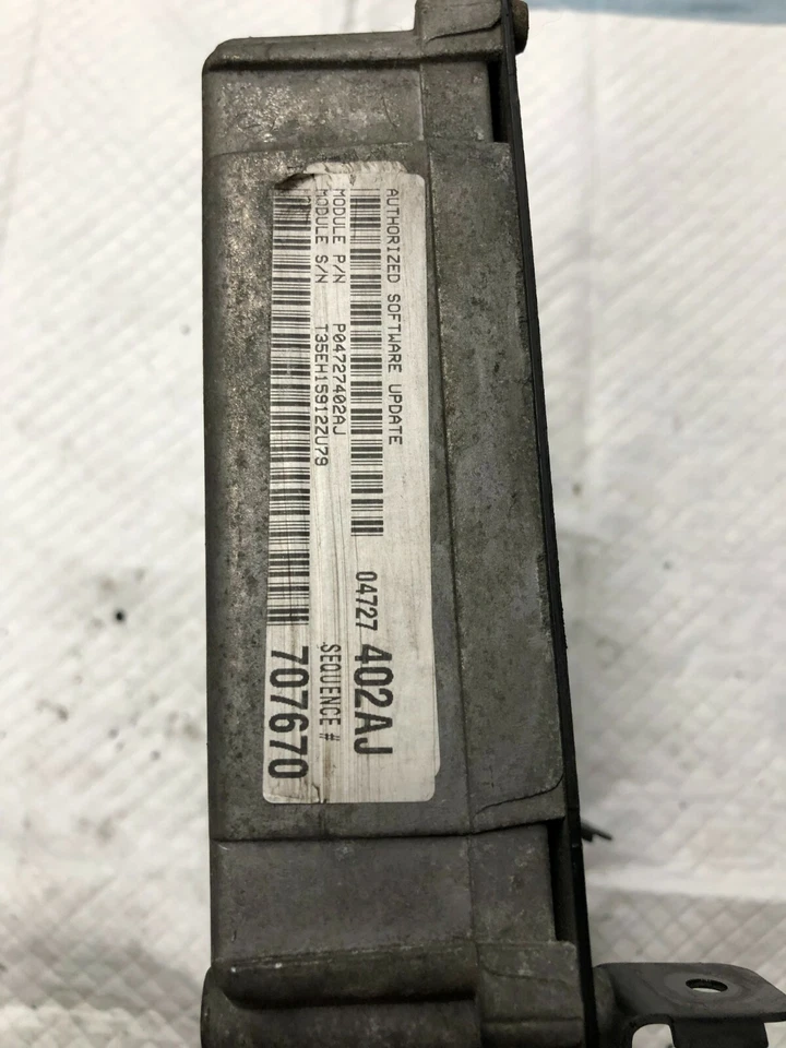 Dodge Caravan Engine 2001 motor DME módulo de computadora 3,3 L OEM (AA 150) Foto 3 de 4