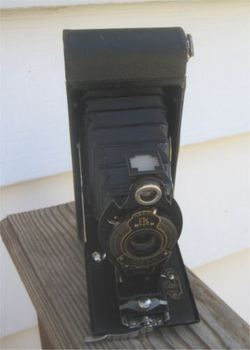 Antyczny aparat składany Eastman Kodak 25B50T100 - Zdjęcie 1 z 5