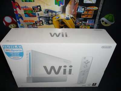 NINTENDO Wii || EINSTEIGERSET IN OVP + Wii SPORTS || CONTROLLER REMOTE NUNCHUK |
