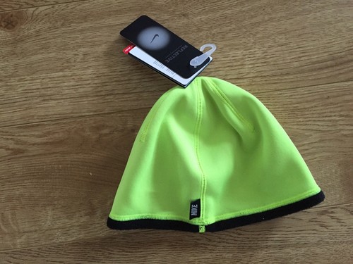 NWT Nike Volt Reflective Cap Toboggan Sz 4-7 Boys Flash - Picture 3 of 3