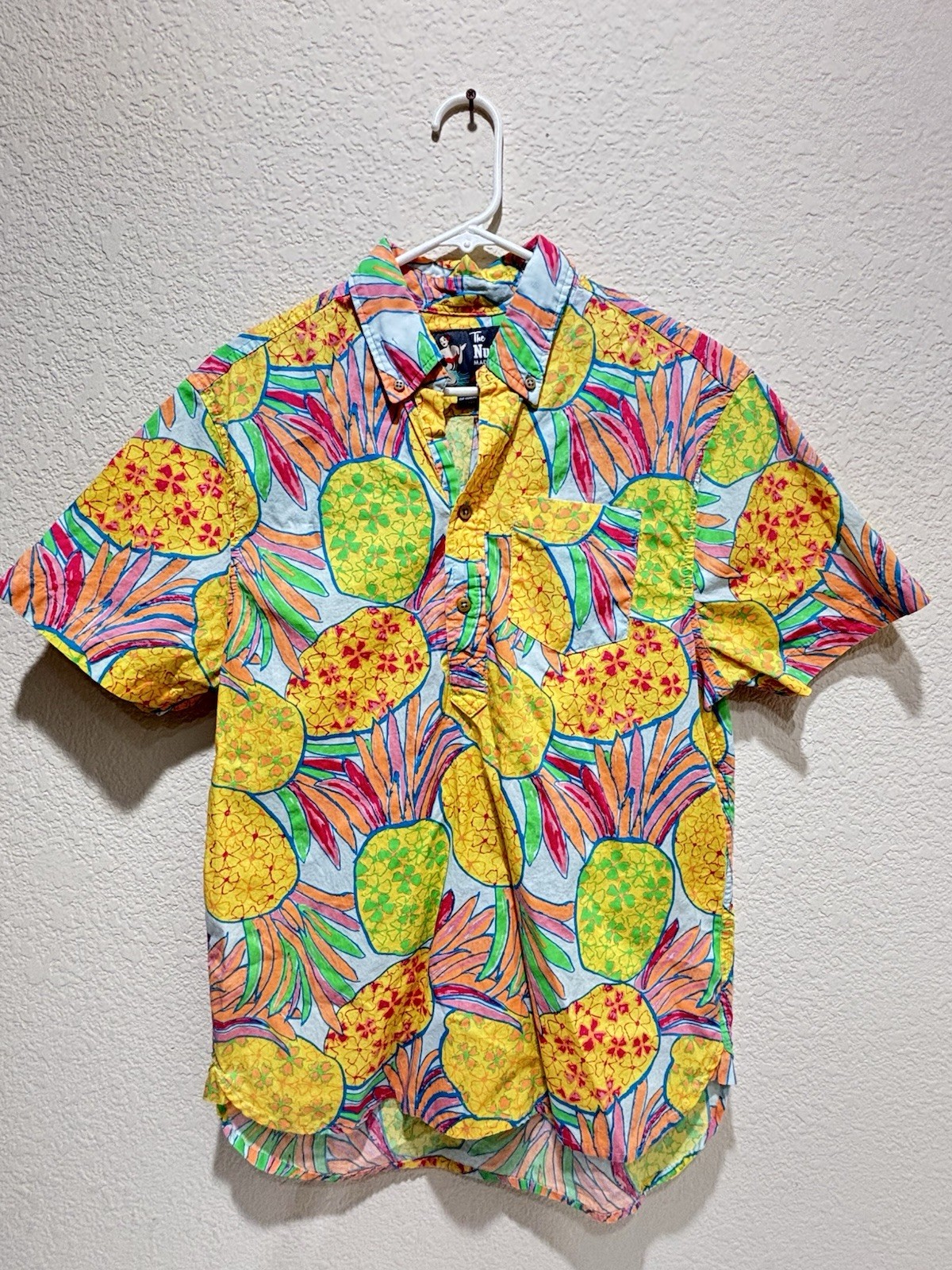 Nutter Hawaiian Pullover Pineapple - image 1