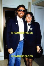 BARRY GIBB   TAKEN 1990'S  VERY  RARE  ORIGINAL  PRESS PHOTO 9