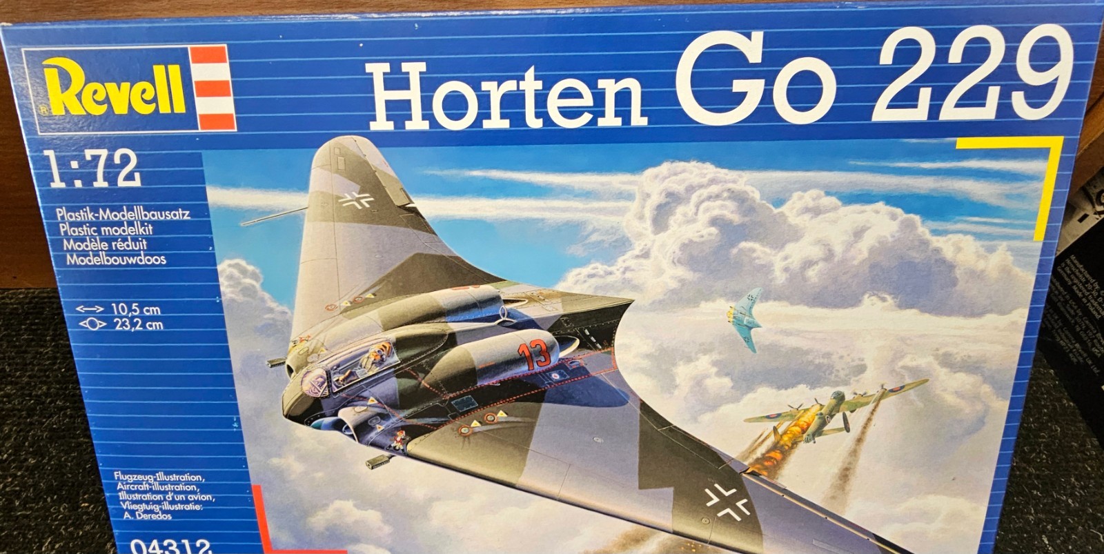 04312 Revell 1:72 Scale Horten Go 229