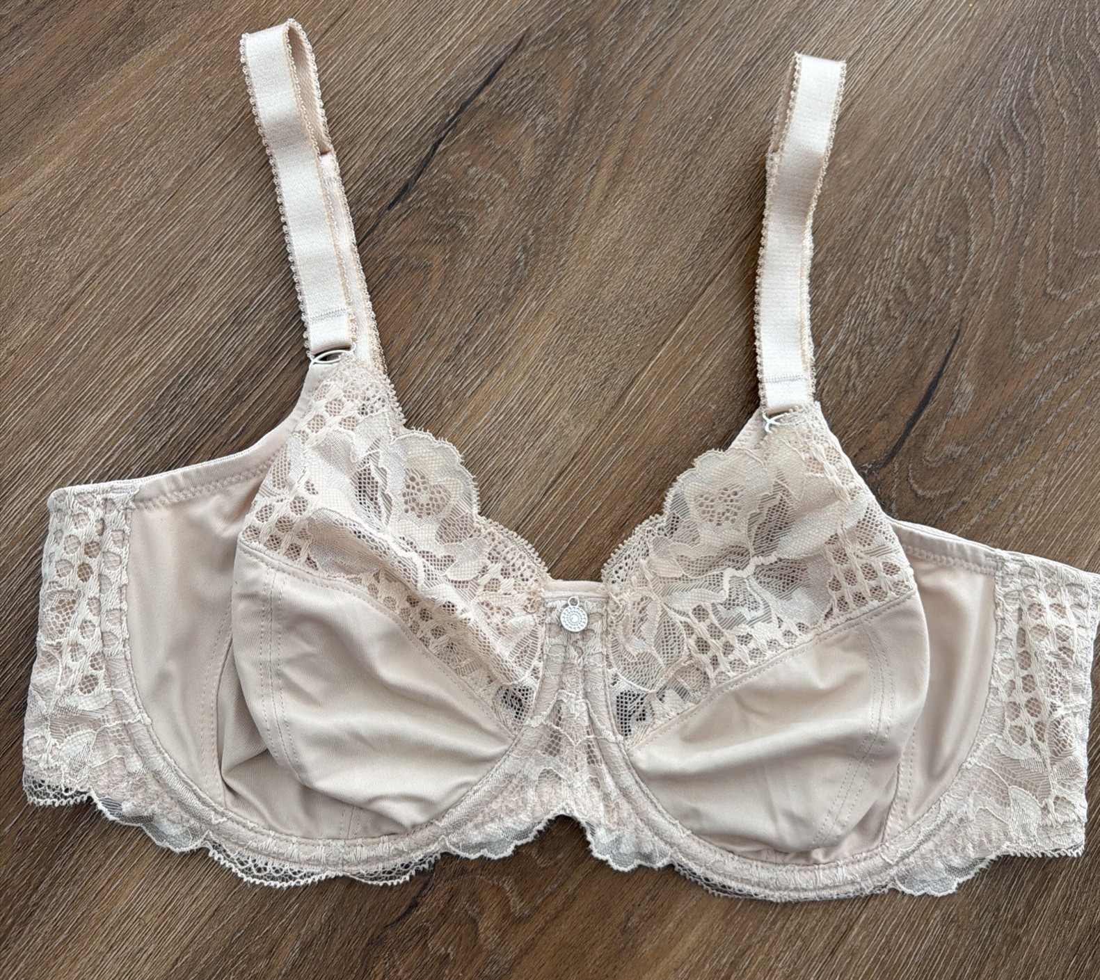 FANTASIE Reflect Side Support Underwire Bra Size 38DD Nude Lace FL101801
