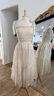 En Saison Geraldine Women s Beige Summer Ruffled Dress Size M