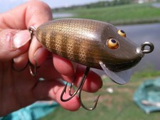 VINTAGE FISHING LURE - CREEK CHUB BAIT CO.