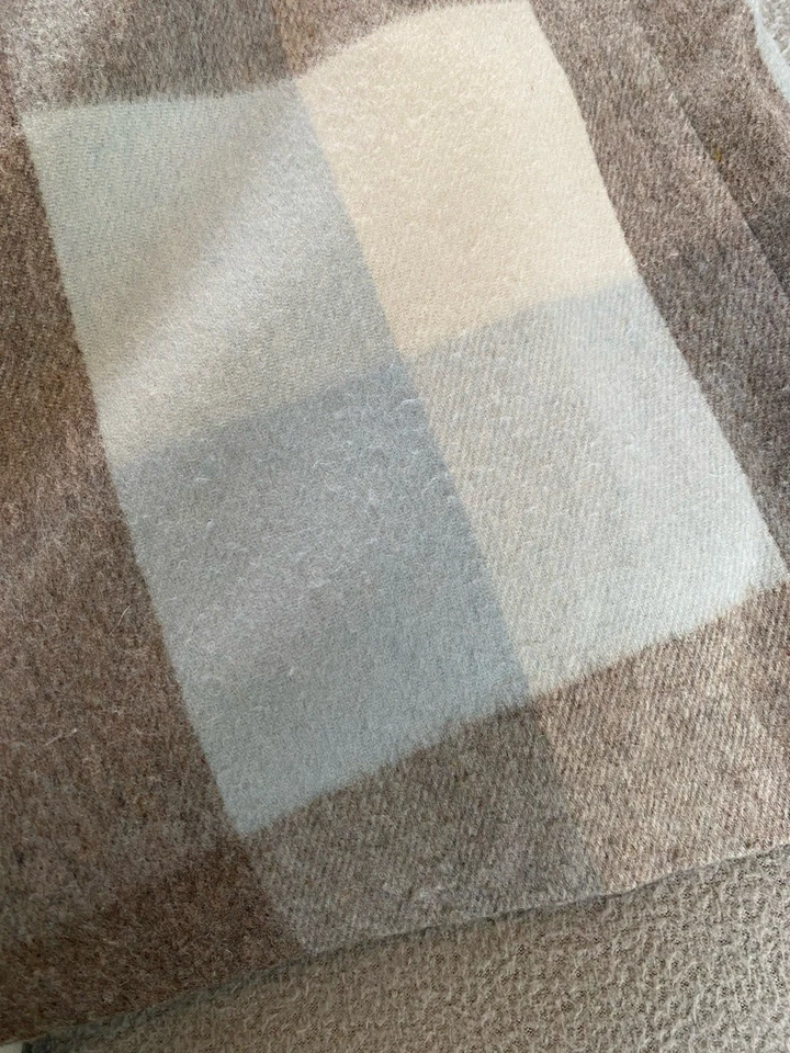 PETER MARTIN SKIRT WOMENS SZ 10 33” LENGTH WOOL BLEND VINTAGE CHECK SEE DETAIL - Image 4 of 4