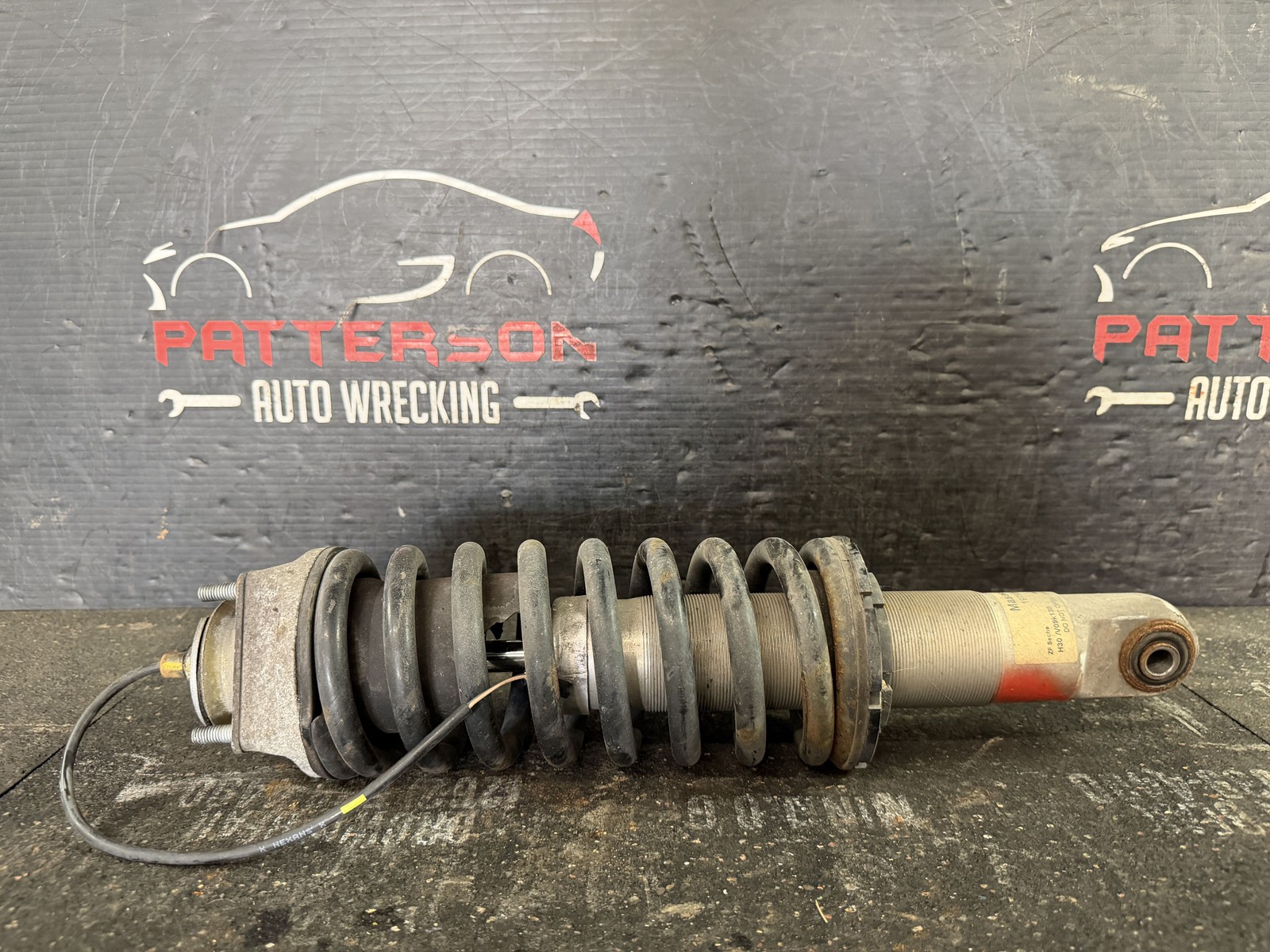 02-06 MASERATI SPYDER CONVERTIBLE FRONT PASSENGER RIGHT STRUT SHOCK ABSORBERS