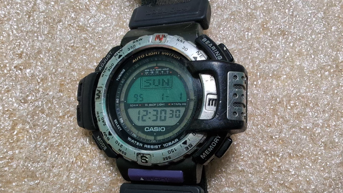 Rare Vintage Casio Pro Trek PRT-40 Triple Sensor Digital Men's