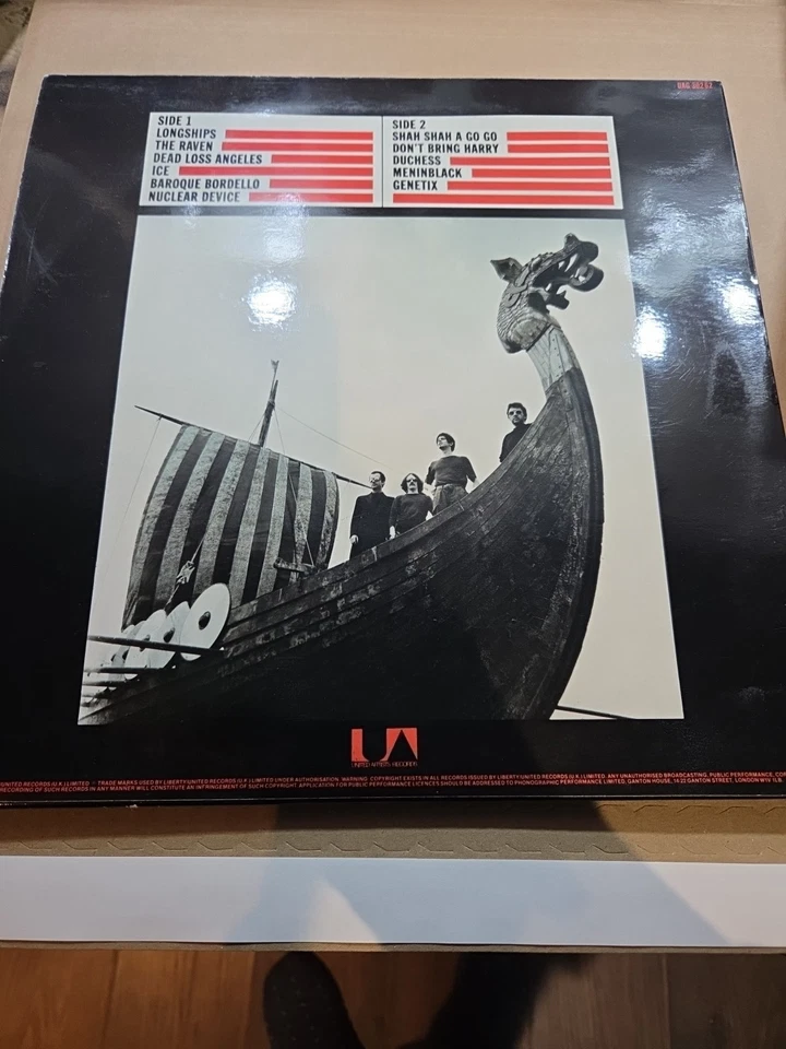 The Stranglers the Raven Vinyl LP - Image 2 of 4