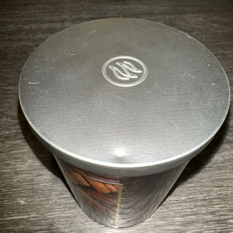 Chesapeake Bay Candle Home Scents 19 oz NEW Cinnamon-Mazing Double Wick - Image 4 of 4