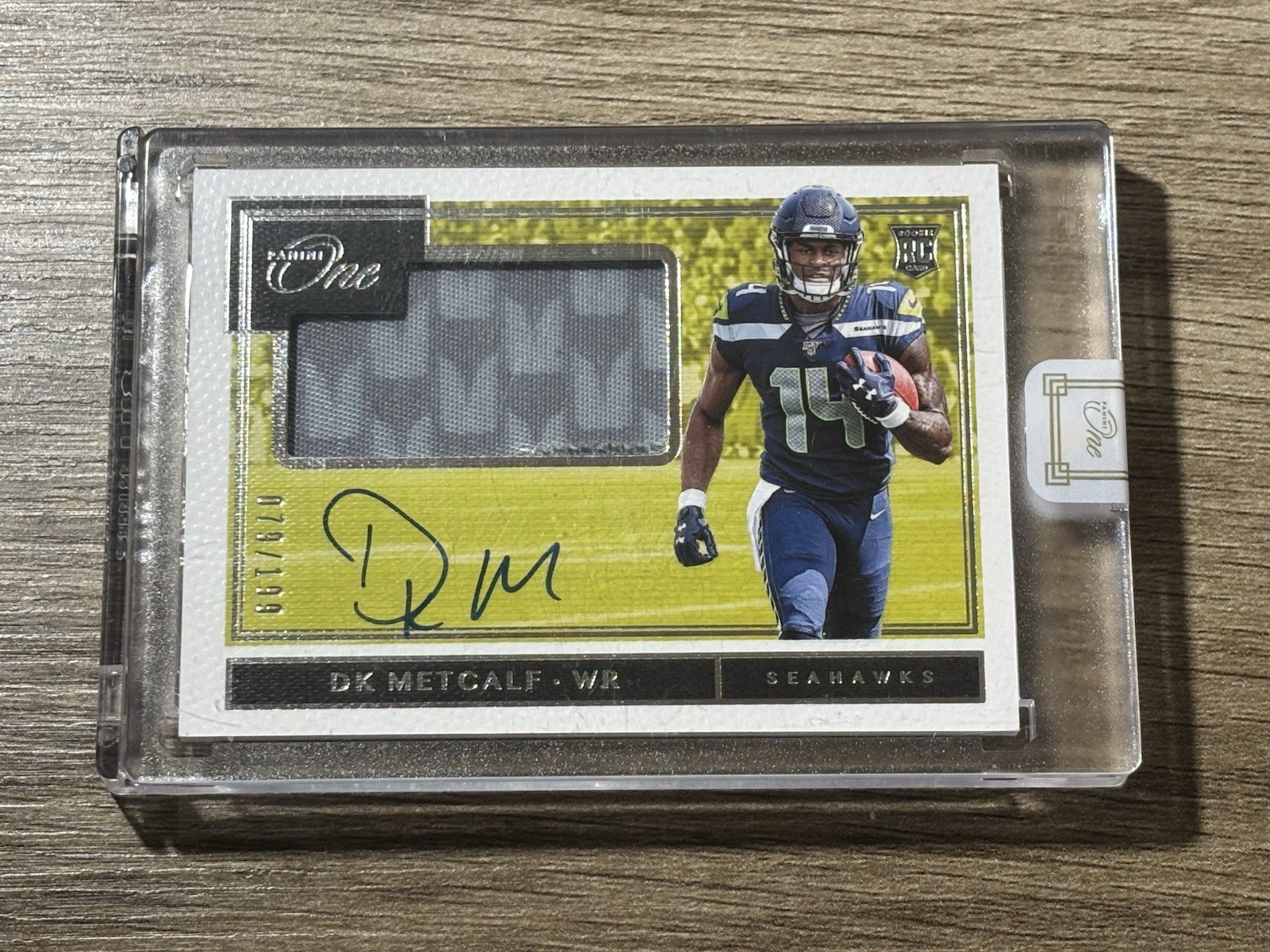 2019 Panini One DK Metcalf On Card Rookie Patch Auto 79/199 view 1