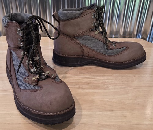 Simms Fishing Wading Boots Men’s Size 12 Studded Rubber Sole Tan Green Used