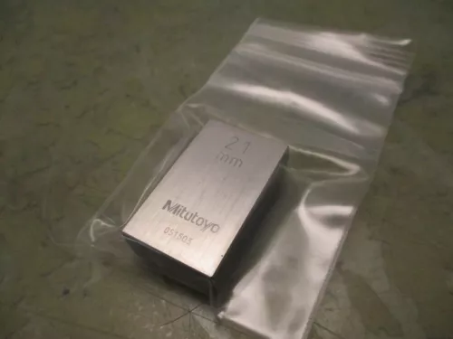 mitutoyo 21mm metric gage gauge block [2*F-22.5]