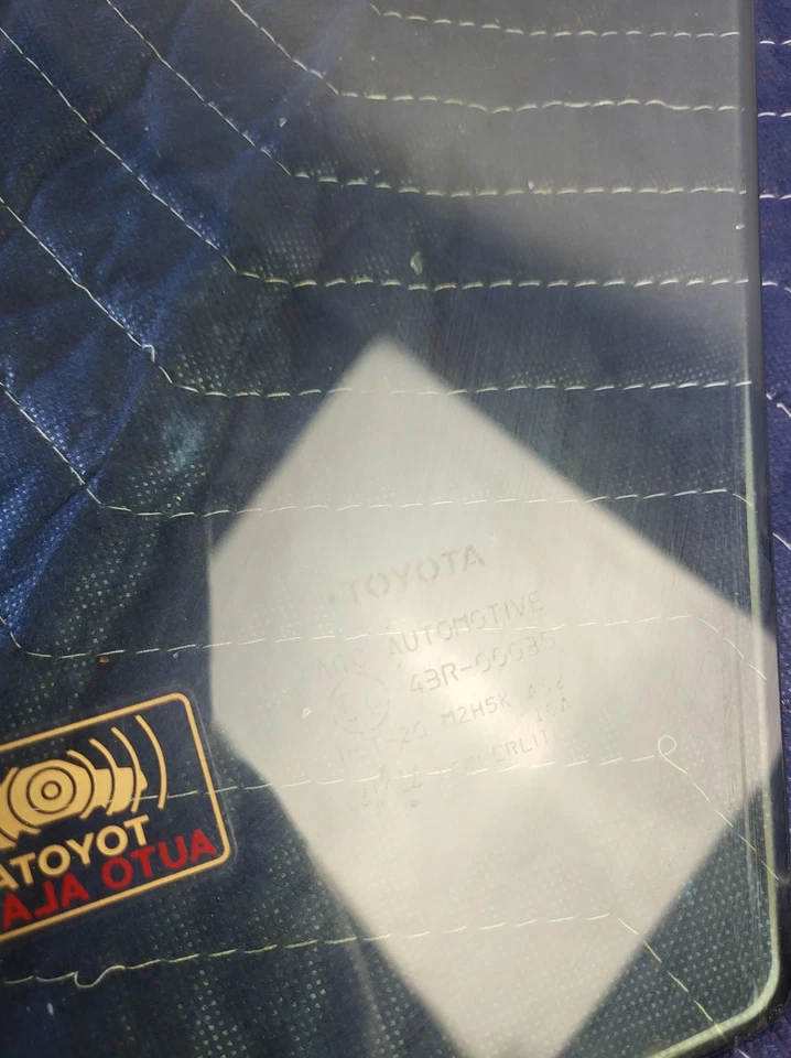 Toyota Venza 2021 puerta delantera derecha pasajero ventana cristal 2022 usado OEM Foto 3 de 4