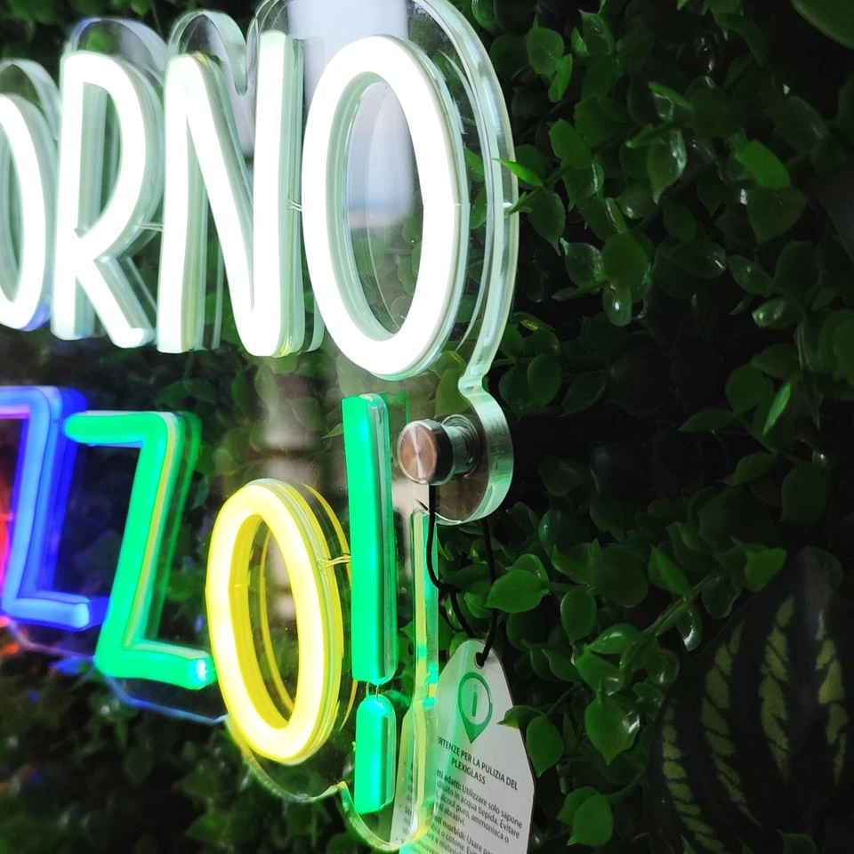 Insegna luminosa da interno – Buongiorno Un Cazzo! - Immagine 3 di 4