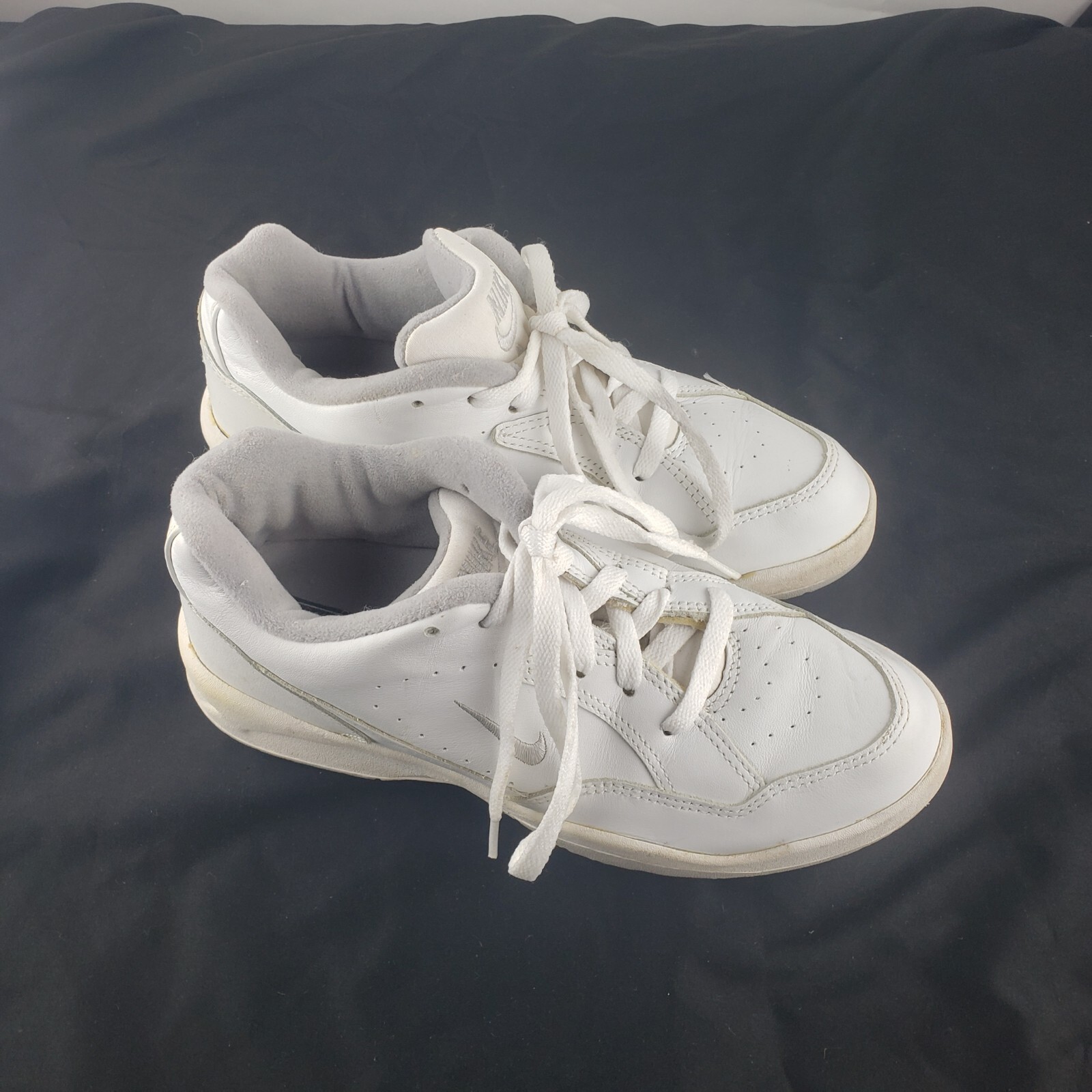 VTG NIKE Swoosh Air Womens Size 8 Golf Shoes 192014101 1997 Cleats