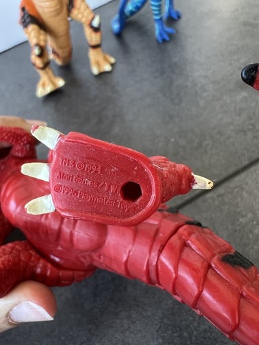 Vintage Atari Primal Rage Slashfang Diablo Armadon Vertigo 1996 Playmates Figure - Picture 15 of 17