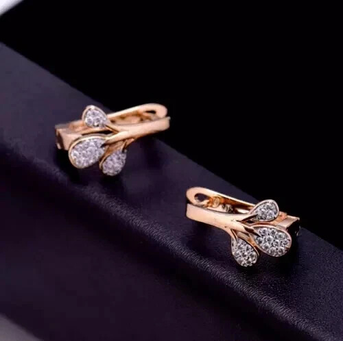 1.40 Ct Round Cut White lab created Huggie Hoop Earrings 14K Rose Gold Plated - Picture 3 of 4