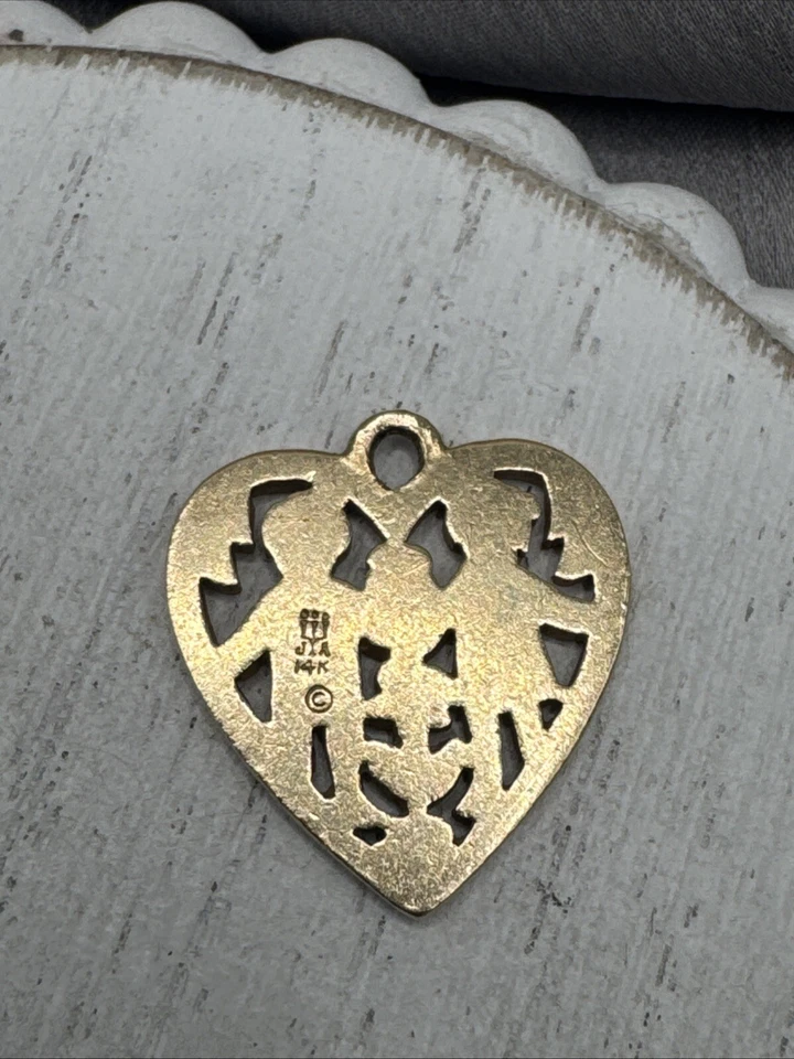 James Avery 14k Niño Retirado - Niña - Dije Corazón 4G Foto 3 de 4