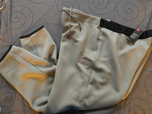 UNDER ARMOUR COLDGEAR TECH #388 GRAVITY GREEN SWEATPANTS SIZE 5XL MEN NWT $75.00 - 第 1/3 張圖片