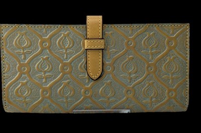 Meryan Embossed Isabelino Wallet In Handworked Vegetable Tanned Cow Leather 7x3.