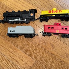 Fletcher Barnhardt White HO Scale Shell Oil Promo Locomotive Train Set Of 4