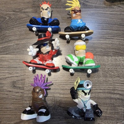 Vintage Y2K Tech Deck Dudes w/ Magnetic Boards Lot of 25 w