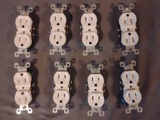 Leviton 8 Pack Outlet