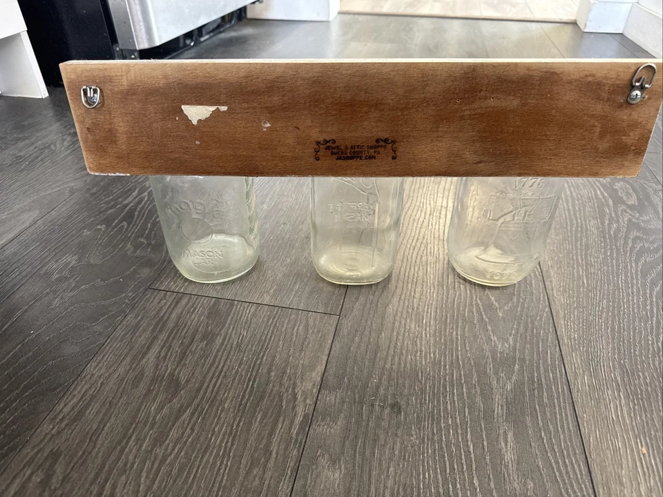 Tarro de albañil con base de madera de vidrio rústico para colgar Foto 4 de 4