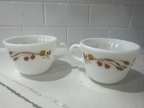 Set Of 2 Pyrex Harvest Home Milk Glass Mugs Vintage Retro Gold Wheat Orange