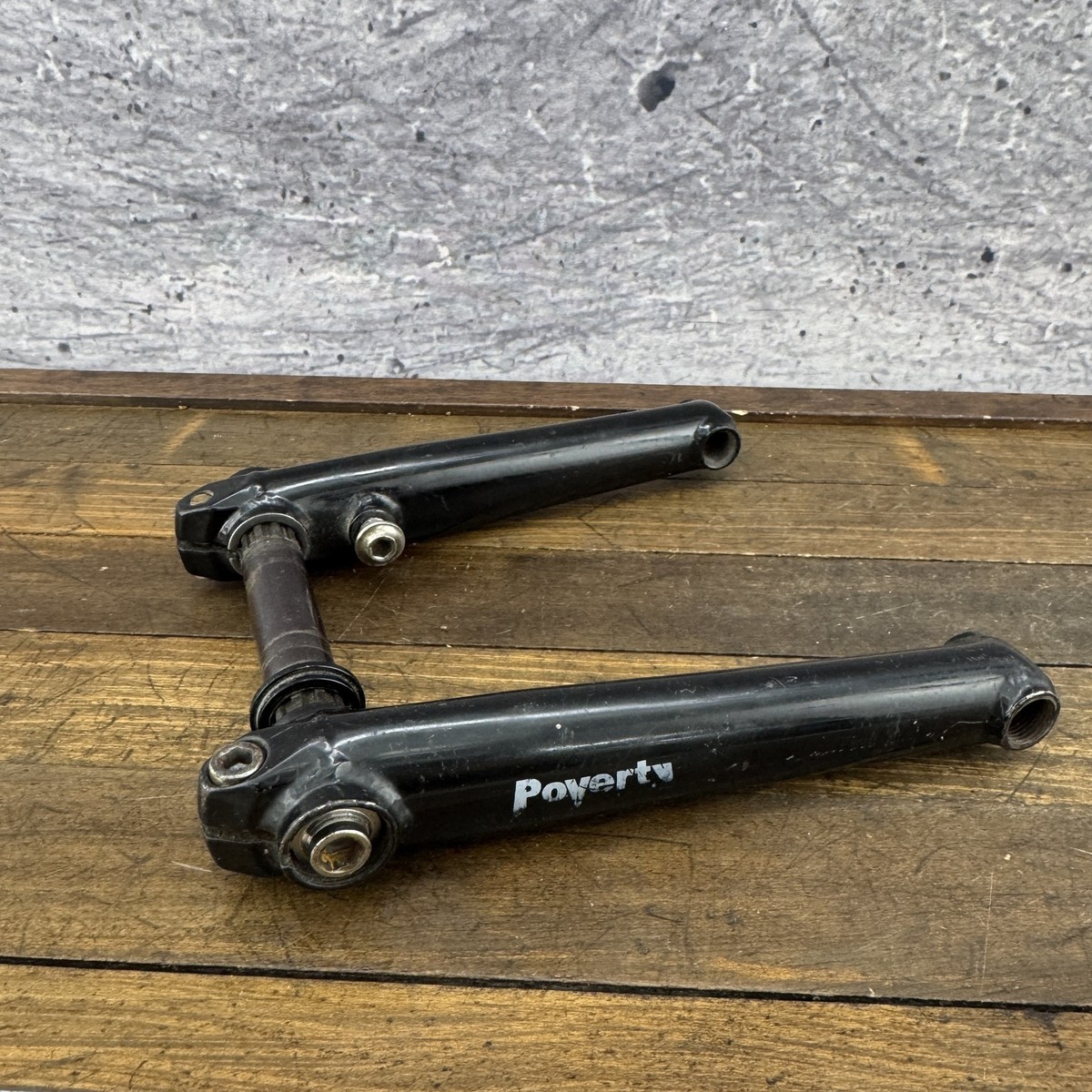 Poverty BMX Crankset 175mm 19mm 3-Piece Cranks Black Chromoly Mid