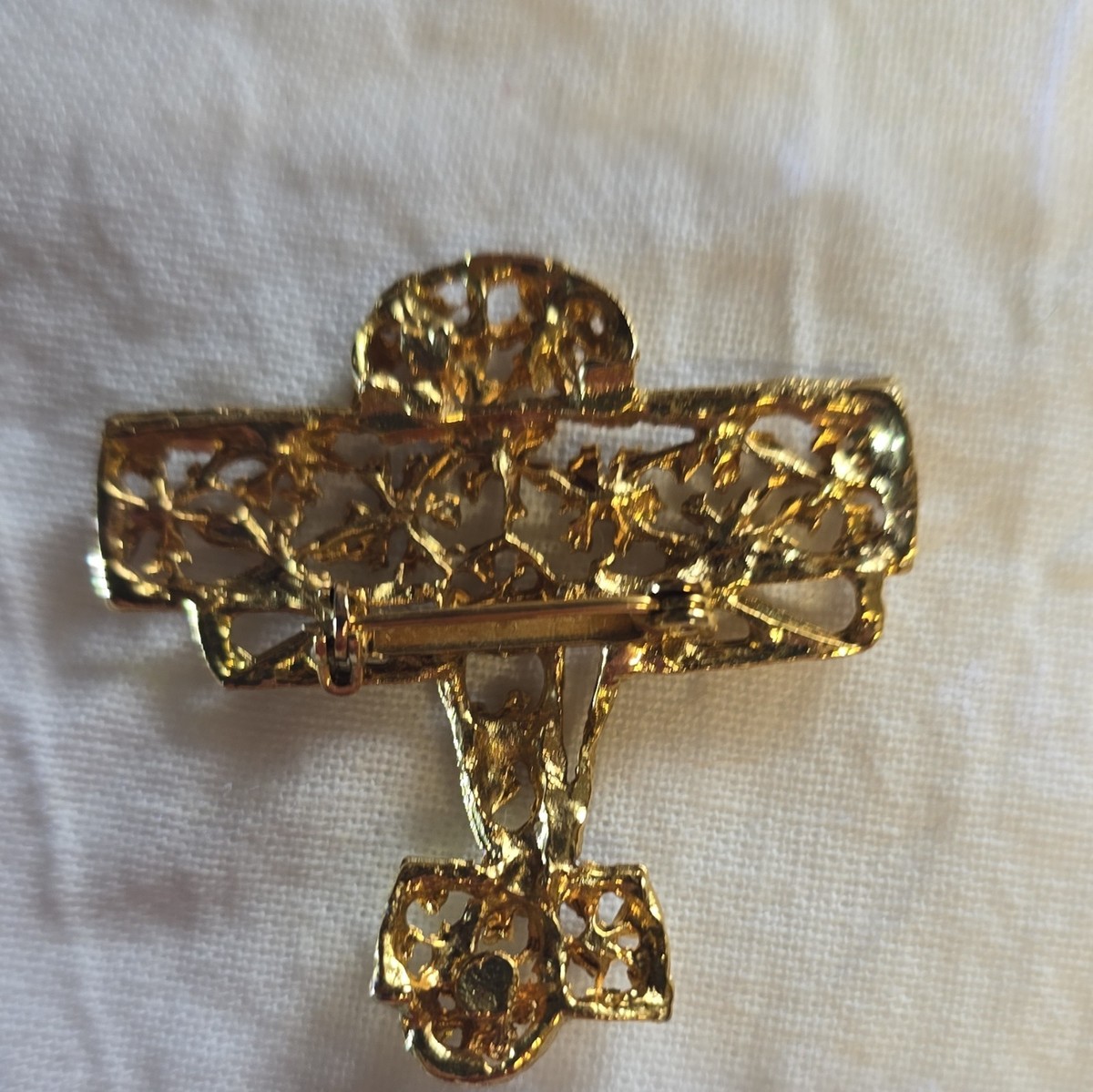 Gold Tone Filigree Bar Brooch Pin, Metal, Gold Color, Bar Shape View 2