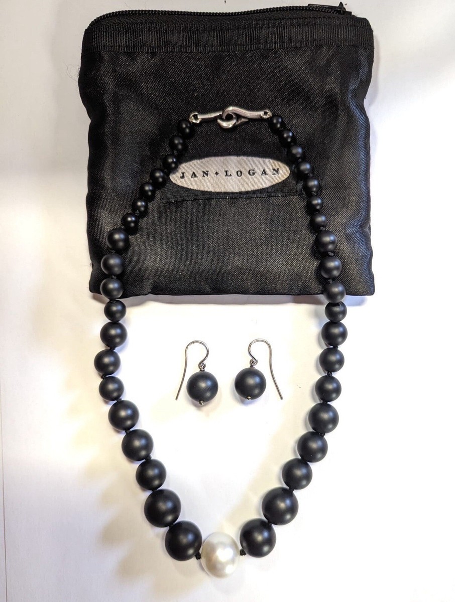 Jan Logan Pearl And Onyx Earrings Jan Logan South Sea Pearl And