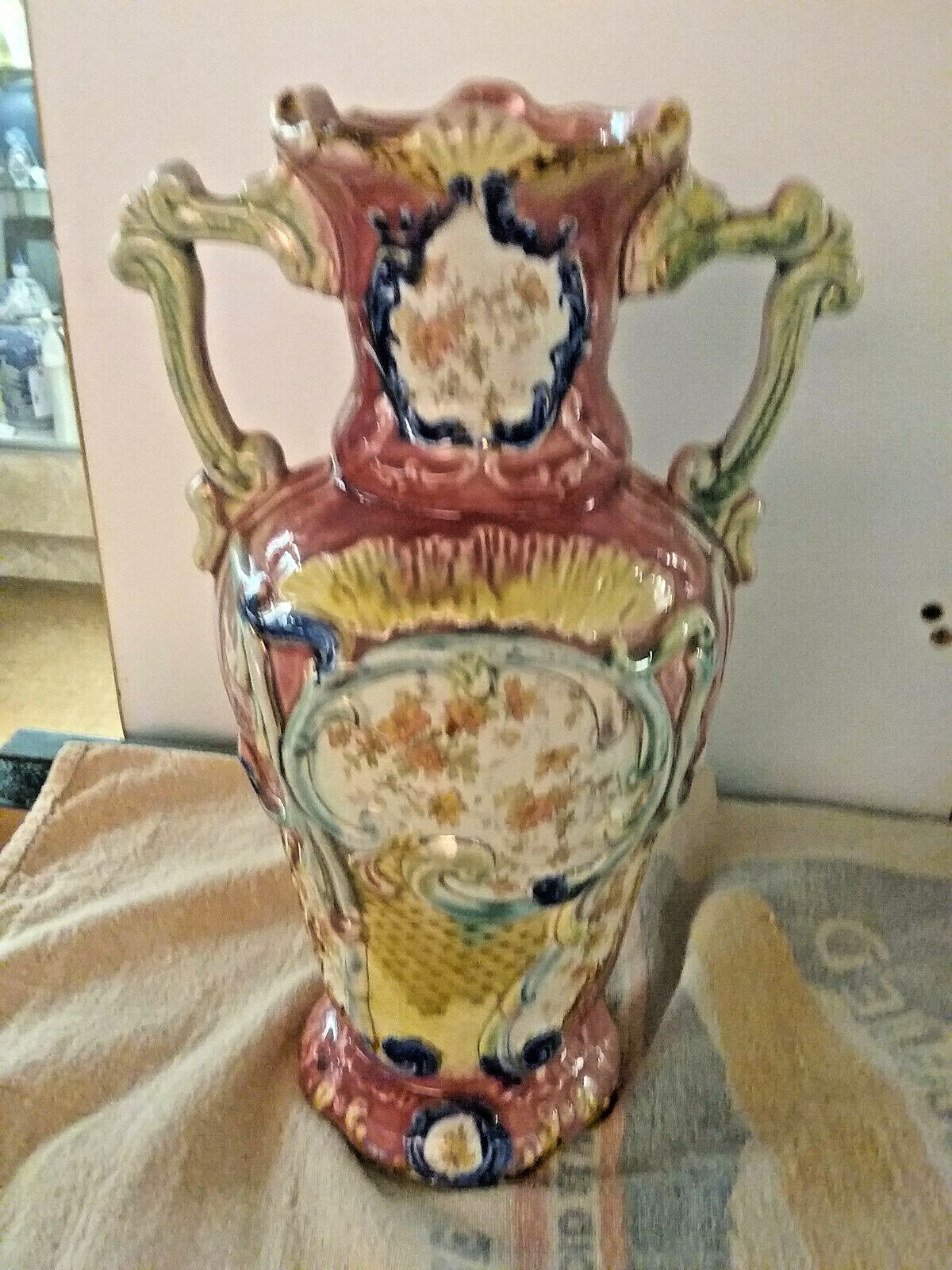 Picture 2 of 10