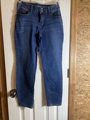 Boston Proper  Tapered Leg Jeans Size 2