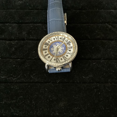 Womens Blue Capri Watch W/CZ Face, Original Packaging, New Battery - Picture 6 of 9