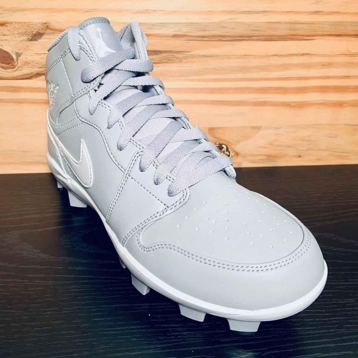 Nike Air Jordan 1 Retro MCS Baseball Cleats Men's Size 12 Nike Air Jordan 1 Retro MCS Baseball Cleats Men's Size 12