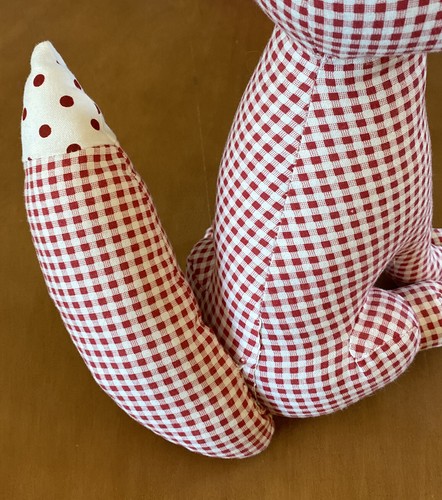 Red And White Plaid Fox Weighted Doorstop 11" - Picture 6 of 7