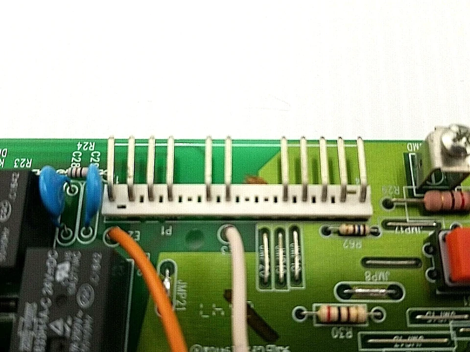 Chamberlain Circuit Board 41A5021-C 41A5021-D 41A5021-E 41A5021-F 41A5021-I - Image 3 of 4