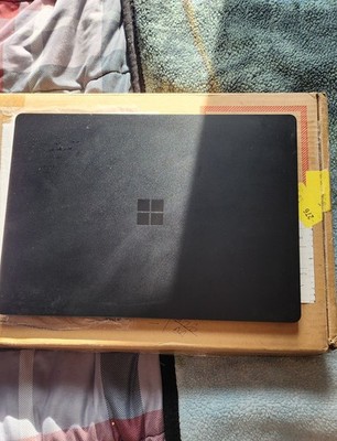 Microsoft Surface Laptop 3 13.5'' - 1TB SSD, Intel Core i7